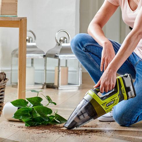 Immagine prodotto Ryobi Aspirapolvere manuale ricaricabile R18HV-0