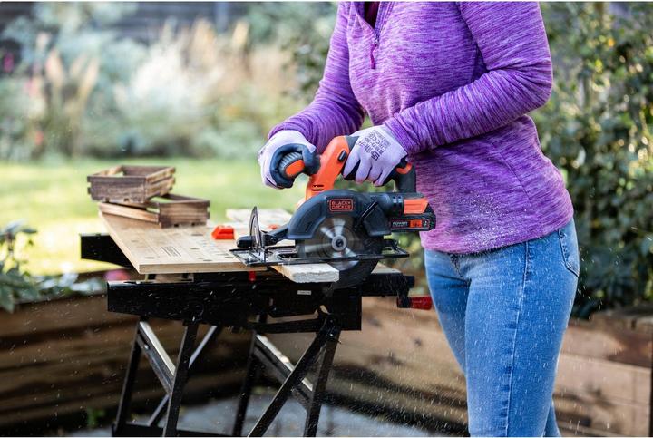 Actual product image Black & Decker Cordless circular saw BDCCS18N