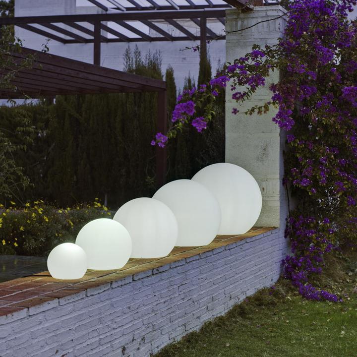 Produktbild Newgarden BULY 50 LED runde Terrassenleuchte im Kugel-Design 50cm E27 Innen & Aussen IP65 (600 lm, E27, IP65)