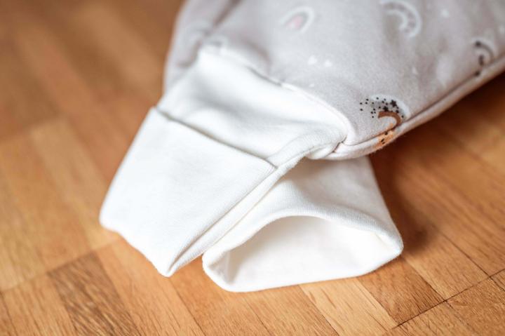 Produktbild Müggi Babyschlafsack mit Füssen (80 cm, Ganzjahr)