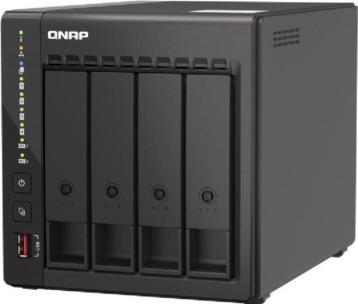 QNAP TS-453E-8G (0 TB)