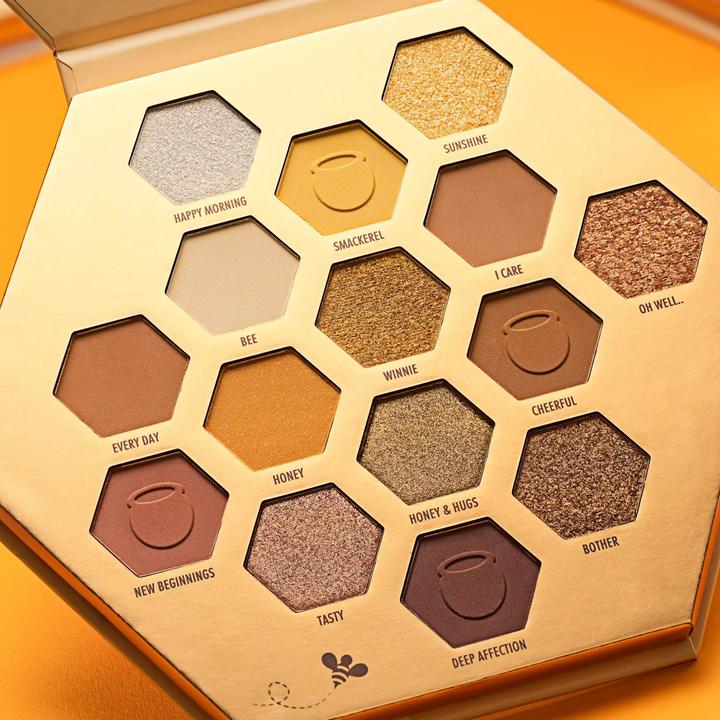 Produktbild Catrice Winnie the Pooh Eyeshadow Palette 010 Sweet As Can Bee (010)