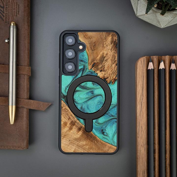 Immagine prodotto Bewood Custodia MagSafe Turchese unica nel suo genere, realizzata in legno e resina turchese e (Samsung Galaxy S24+)