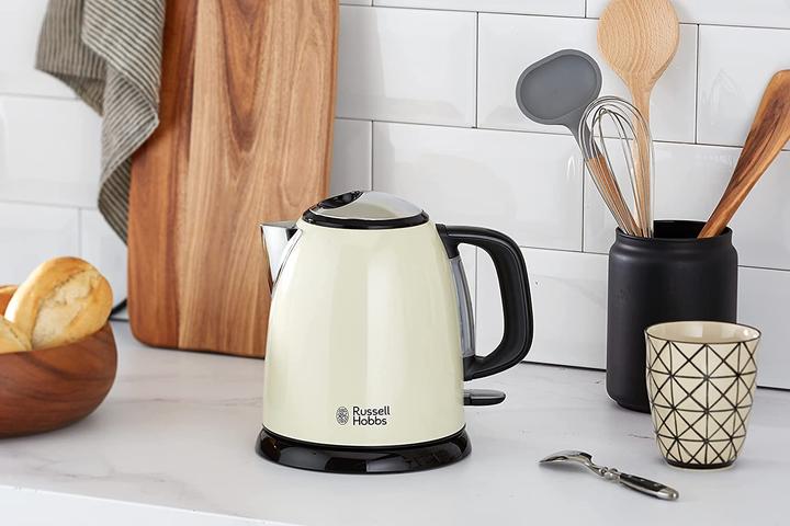Actual product image Russell Hobbs Colours Plus+ (1 l)