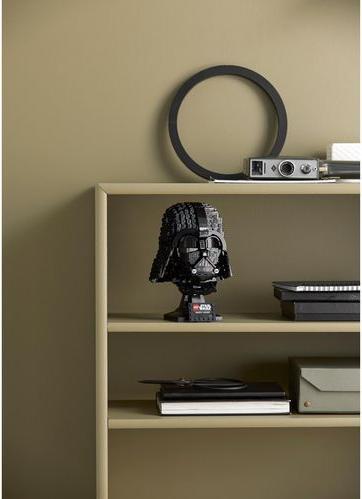 Actual product image LEGO Darth Vader Helmet (75304, LEGO Star Wars)