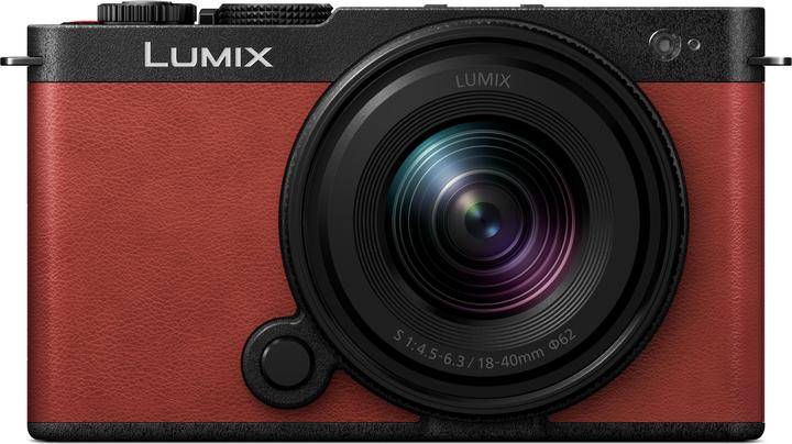 Panasonic Lumix S9 Kit (18 - 40 mm, 24.20 Mpx, Full frame)