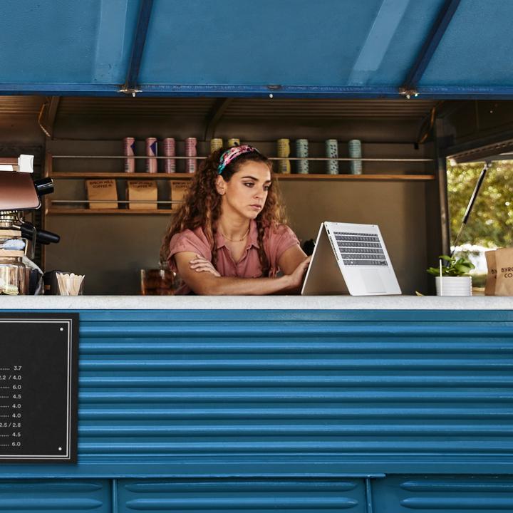 Produktbild HP PB x360 9 R7 5825U /512GBSSD 261EA#ABD W11P (13.30", AMD Ryzen 7 5825U, 16 GB, 512 GB, DE)