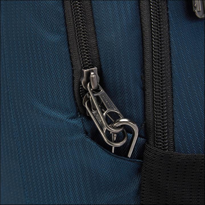 Actual product image Pacsafe Metrosafe (15 l)