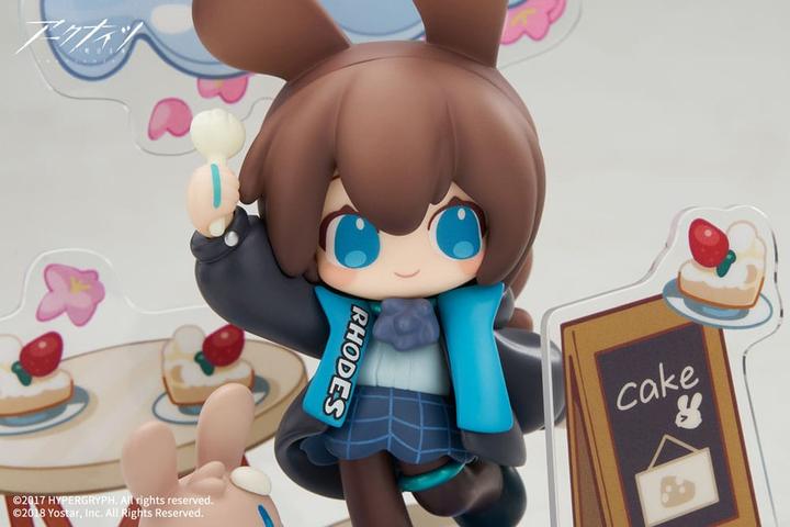 Actual product image Apex Arknights PVC Statue Mini Series Will You be Having the Dessert? Amiya 9 cm