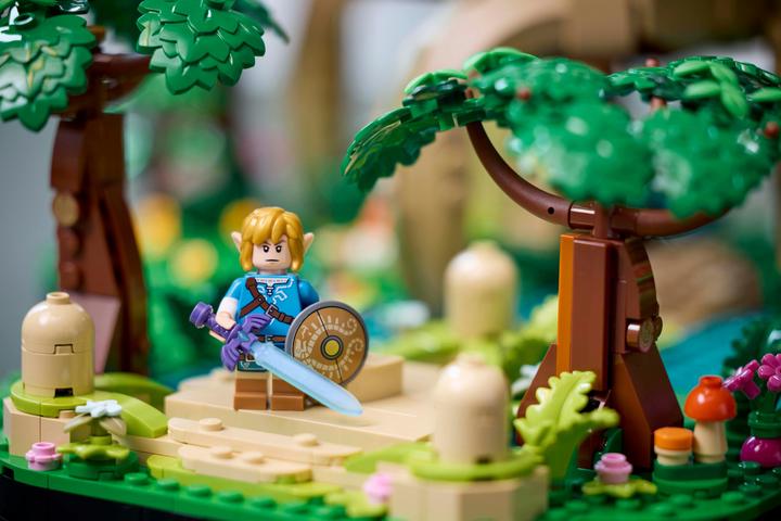 Immagine prodotto LEGO The Legend of Zelda - Albero Deku 2 in 1 (77092, LEGO La leggenda di Zelda)