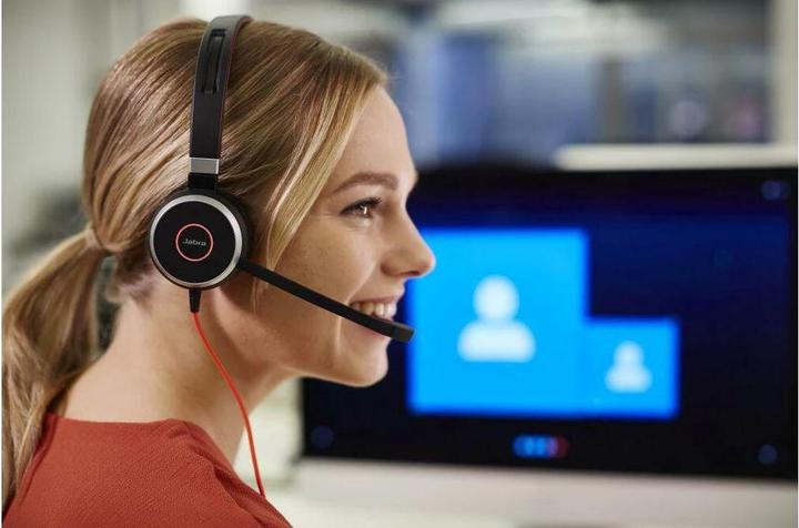 Actual product image Jabra Evolve 40 (Cable, USB-A)