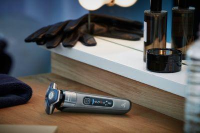 Actual product image Philips Shaver series 7000 S7887/55 Wet & Dry electric shaver