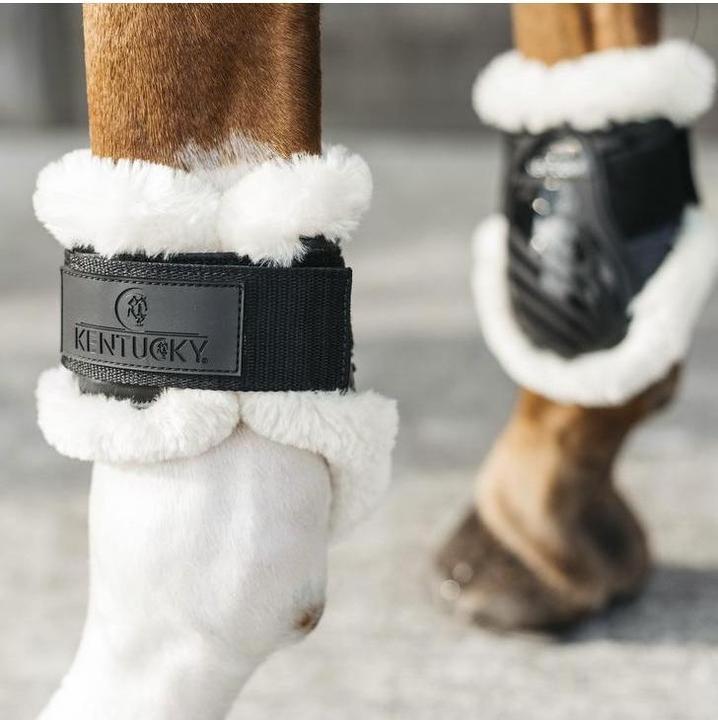 Produktbild Kentucky Horsewear Streichkappen Vegan Lamfell young Horse
