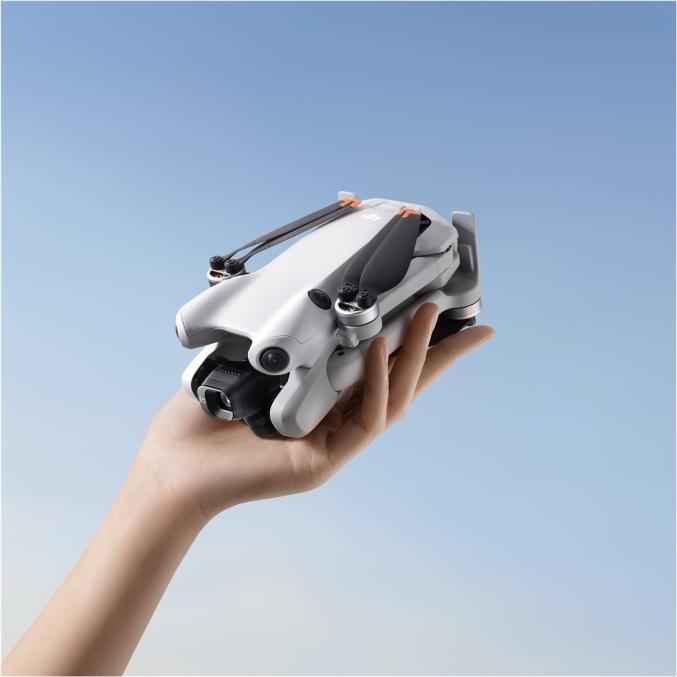 Image du produit DJI Mini 4 Pro (RC 2) (34 min, 249 g, 48 Mpx)