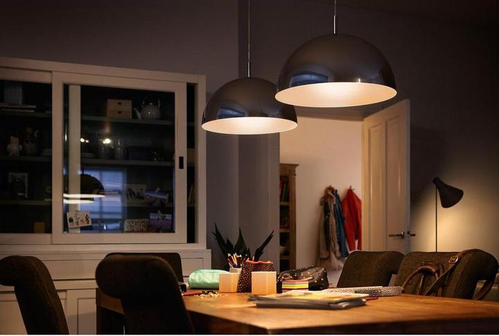Actual product image Philips LED Classic (E14, 5.90 W, 806 lm, 1 x, D)