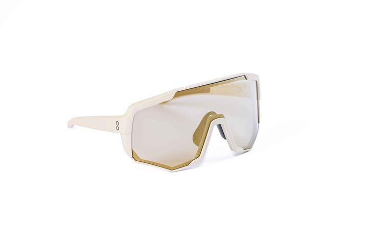 Actual product image Coast Optics Nita XL Sportbrille Driftwood mit Gold Sun und klarem Glas (Gold, Gold)