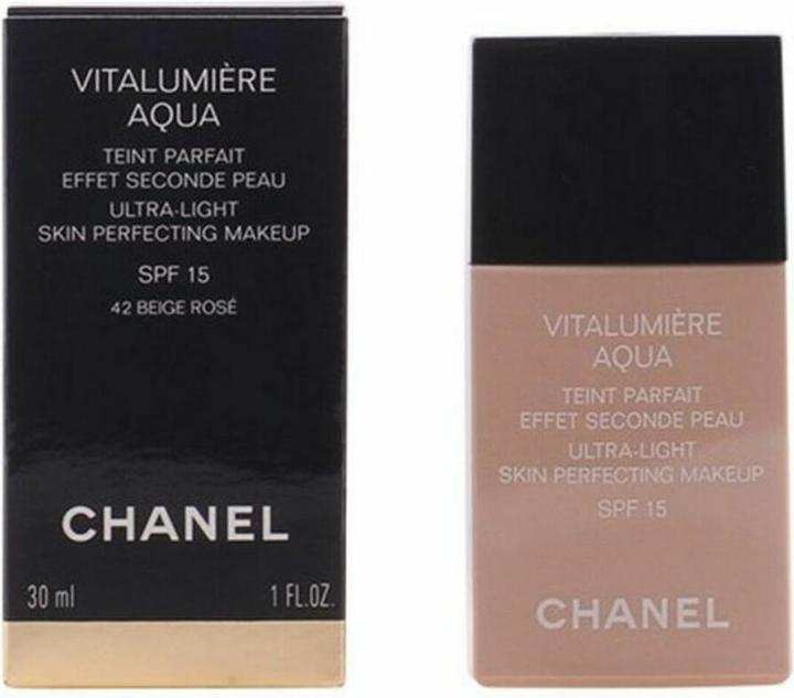 Produktbild Chanel Vitalumière Aqua Makeup SFP 15 (#20 Beige)