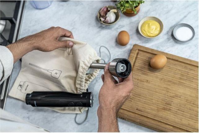 Image du produit Zwilling Enfinigy mixeur plongeant avec gobelet et couvercle à vide noir