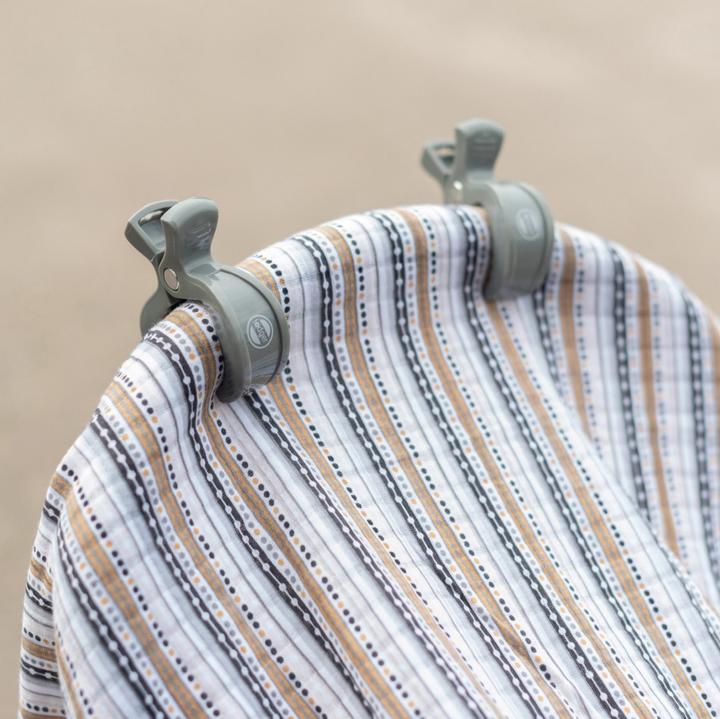 Actual product image Lodger swaddle clip