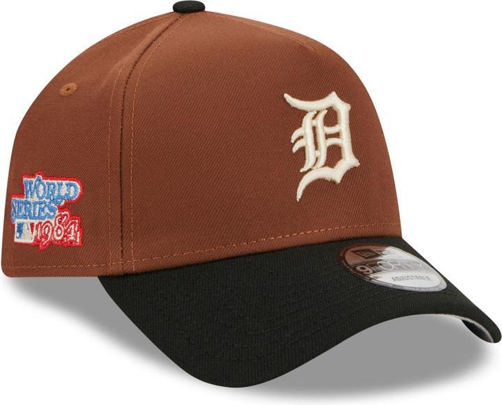 Actual product image New Era 9Forty Trucker Sidepatch Detroit Tigers