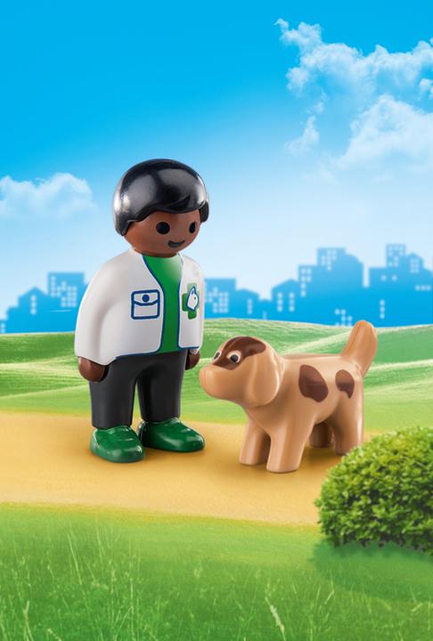 Actual product image Playmobil Veterinarian with dog (70407, Playmobil 1.2.3)