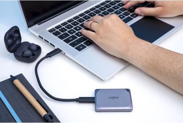 Actual product image Crucial X9 Pro (2000 GB)