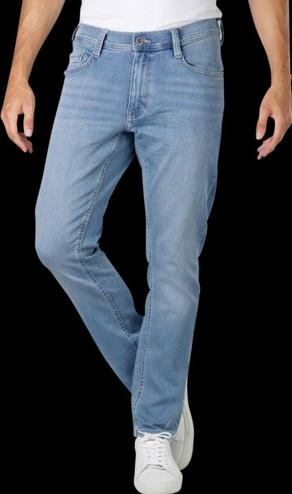 Actual product image Mustang Oregon Tapered Jeans Blue (W50/L32)