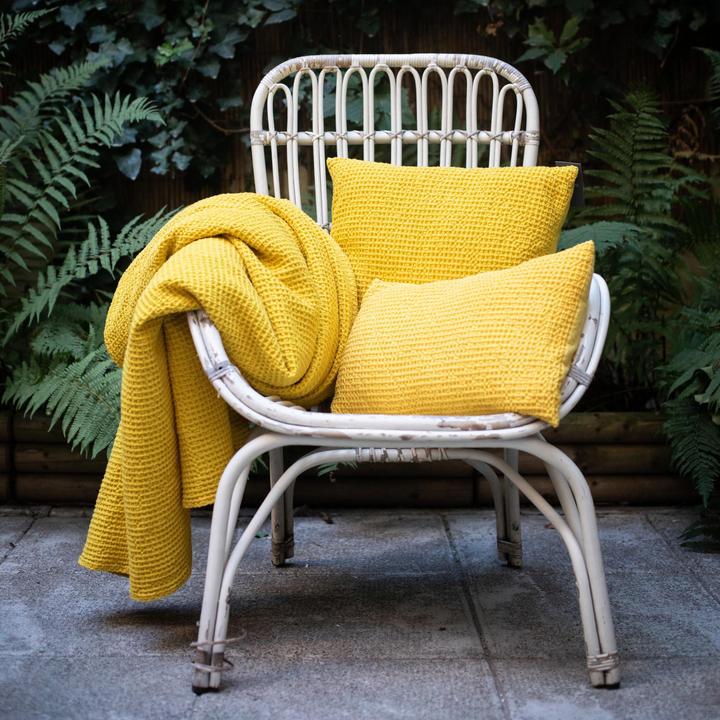 Actual product image VIVARAISE stonewashed cotton cushion maia (30 x 50 cm)
