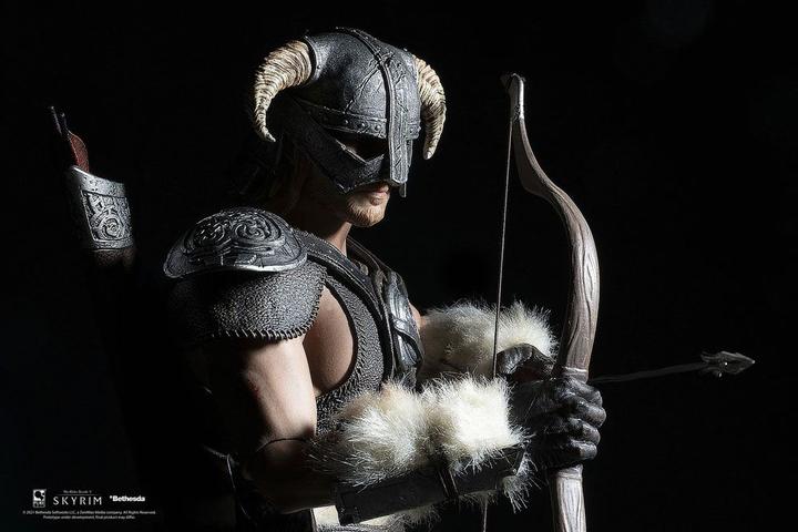 Actual product image Purearts The Elder Scrolls V: Skyrim - Deluxe Dragonborn 1:6 Scale Figure