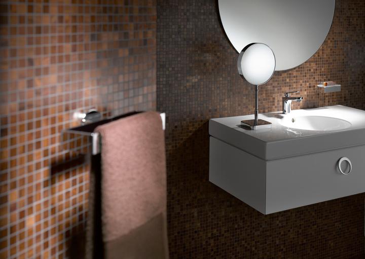 Produktbild Emco LED Kosmetikspiegel 7-Fach chrom Gelenkarm