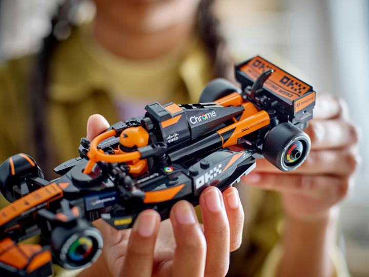 Image du produit LEGO McLaren F1 Team MCL38 Rennauto (77251, LEGO Speed Champions)