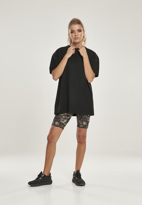 Actual product image Urban Classics Ladies Oversized Boyfriend Tee - 8604 (L)