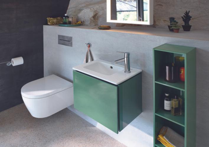 Actual product image Duravit WWC ME by Starck COMPACT RIMLESS deep, 370x480mm white/white satin finish WG