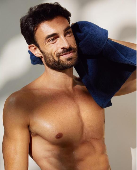 Image du produit Nivea Men Anti-Schuppen pH-Optimal (250 ml, Shampoing liquide)