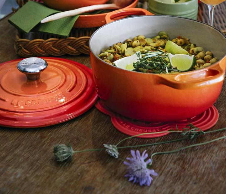 Actual product image Le Creuset Signature (18 cm, Casserole + Stewpot, Cast iron)