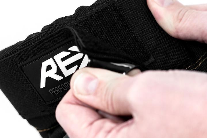 Actual product image Rekd Knee Pad Ramp Black/Khaki 2023 (39, 41, 43, 45, 44 C, 42 C, 38 C, 40 C, Knee pad)