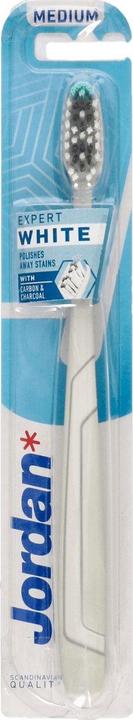 Actual product image Jordan Expert White Toothbrush Medium 1Pc. (1 x)