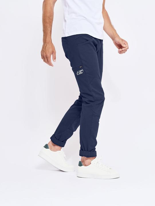 Actual product image Looking for Wild Fitz Roy (S)