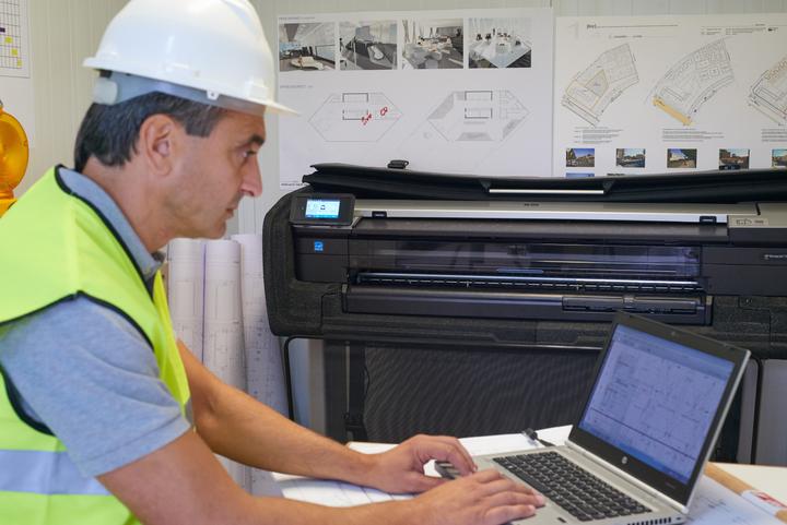 Actual product image HP T830, 24" MFP DesignJet (Ink, Colour)