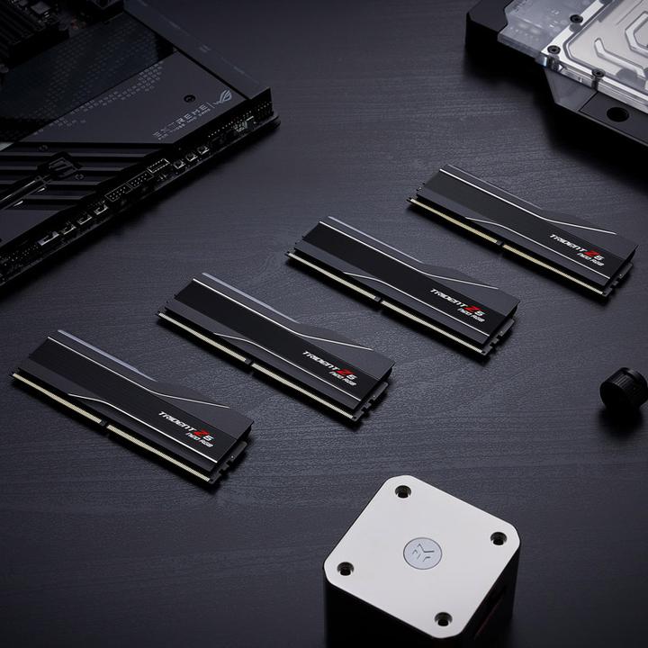 Image du produit G.Skill Trident Z5 Neo RGB (2 x 16GB, 6000 MHz, RAM DDR5, DIMM)