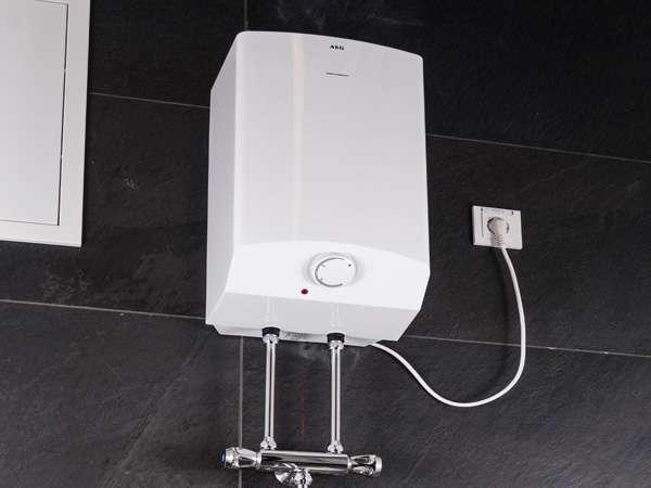 Immagine prodotto AEG Haustechnik Hoz 5 Basic bombola non pressurizzata, caldaia da banco da 5 litri a bassa pressione, con spina, 2