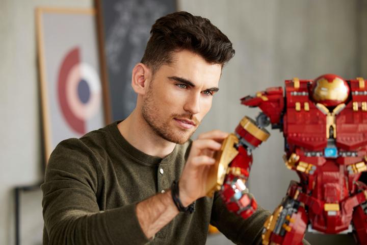 Produktbild LEGO Hulkbuster (76210, LEGO Seltene Sets, LEGO Marvel)