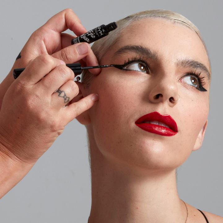 Immagine prodotto NYX Professional Make-Up Abbigliamento epico (Nero)