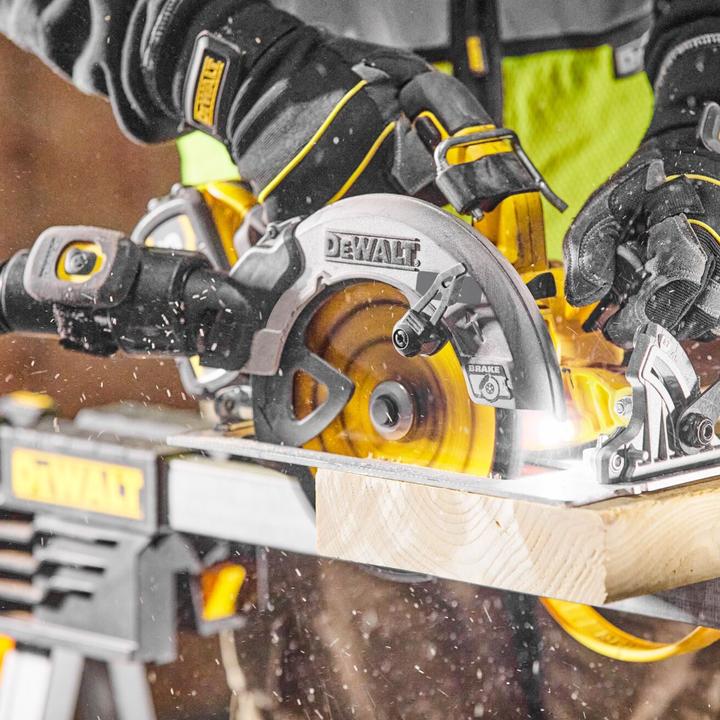 Produktbild DeWalt DCS 573 NT Akku Handkreissäge 18 V 190 x 30 mm Brushless + 1x Akku 9,0 Ah + TSTAK - ohne