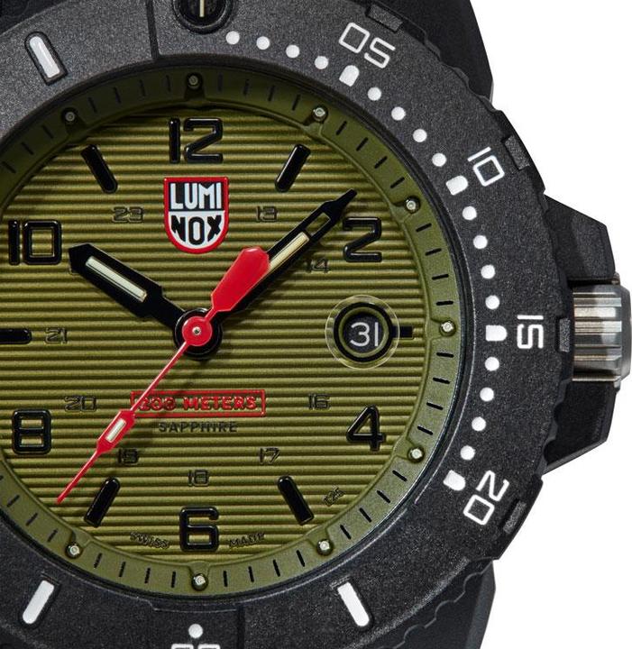 Image du produit Luminox Navy Seal 3600 (Swiss Made, Montre analogique, 45 mm)