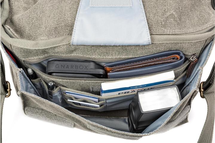 Produktbild Think Tank Retrospec 7 V2.0 - Pinestone (Kamera Schultertasche, 18.38 l)