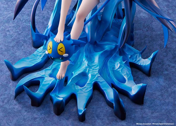Actual product image Amakuni Bombergirl statuette PVC 1/7 Aqua Lewysia Aquablue Vampire Negligee Ver. 25 cm