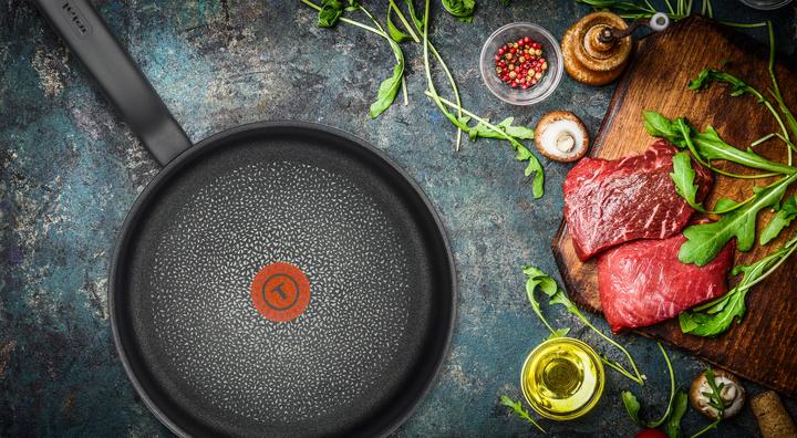 Produktbild Tefal C69506 Hard Titanium Plus, 28 cm, Pfanne (28 cm, Bratpfanne)