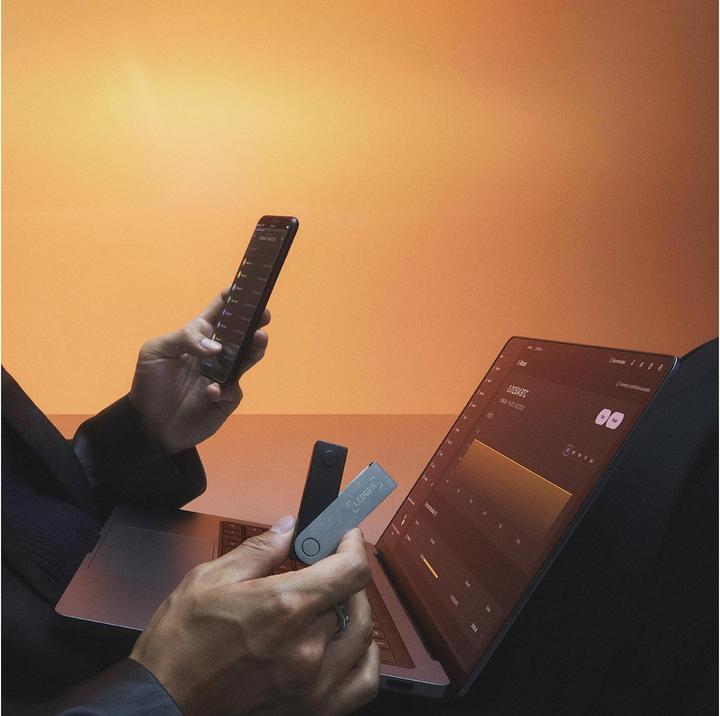 Actual product image Ledger Nano X - Orange (Litecoin, Dash, Bitcoin, Dogecoin, Ethereum Classic)