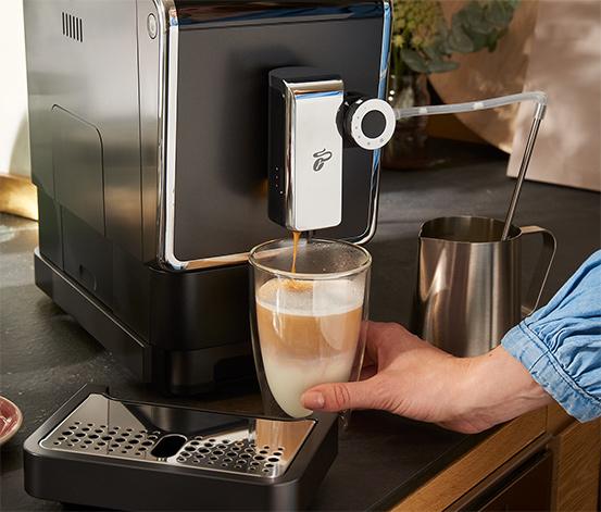 Produktbild Tchibo Kaffeevollautomat Esperto Pro